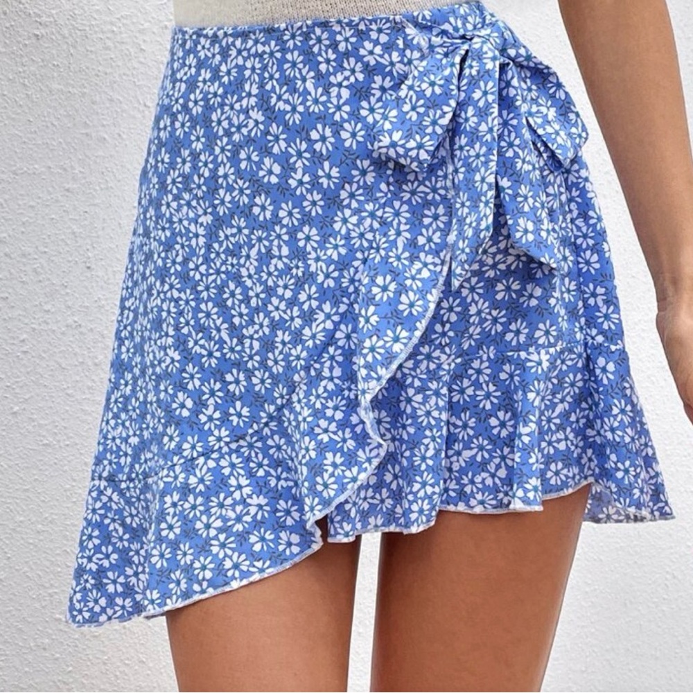 SHEIN | Floral Wrap Skort